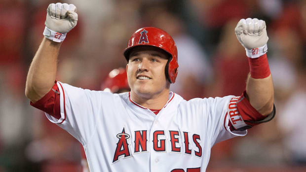 mike-trout-ap2.jpg